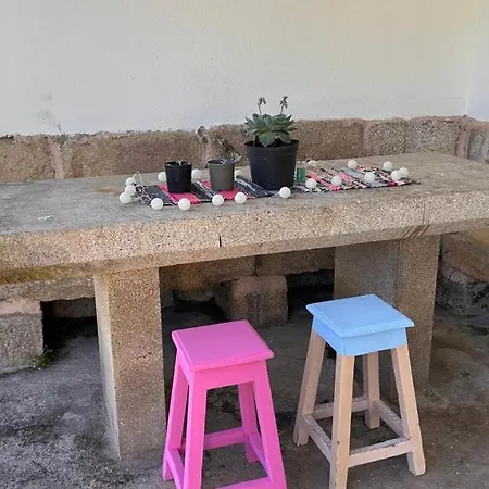 Hétvégi ház Casa Sanuk Poio